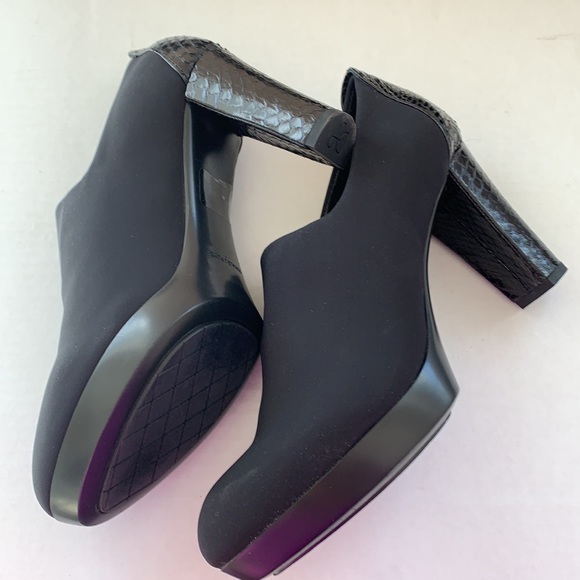 Donald J Pliner Booties/Pumps - Picture 7 of 7